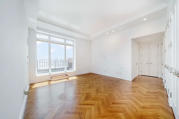 Rented by Douglas Elliman | media 3