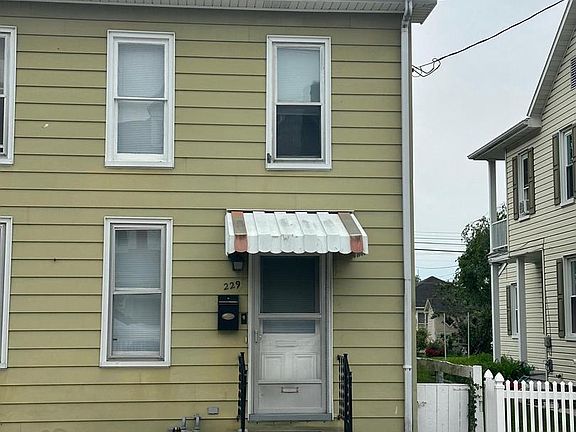 2nd image of 229 Locust St
