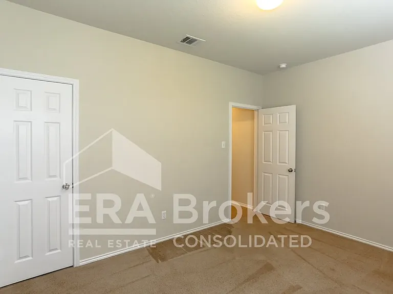 8918 Night View Dr — Photo 12