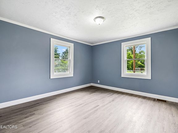 5th image of 308 Nash Rd