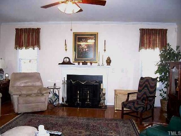 4th image of 3 Pennwick Pl