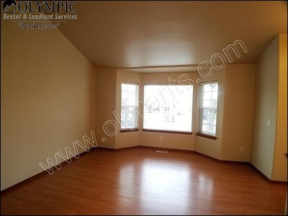 2nd image of 8307 55th Ave SE