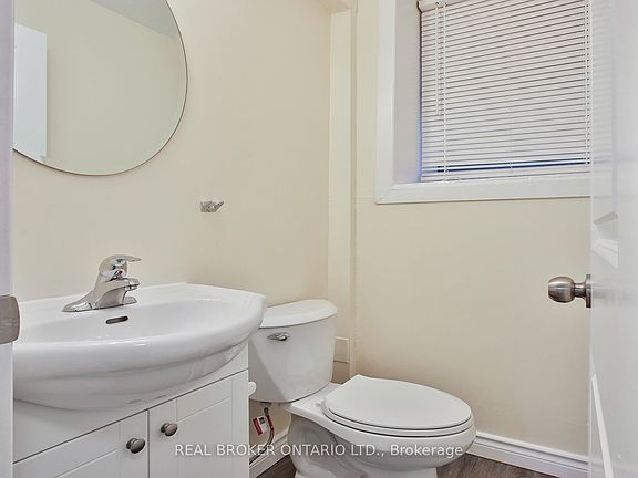 4th image of 53 Maria St #5