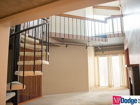 5th image of 1300 G St APT 305W