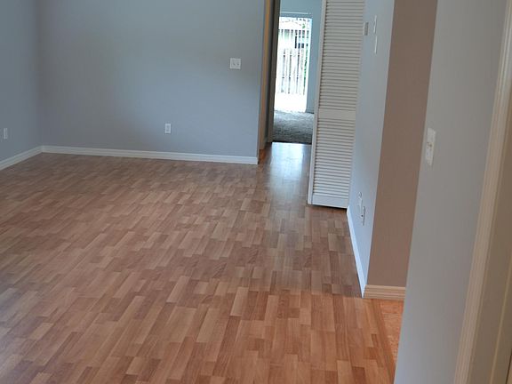 2nd image of 5150 Pineland Ave