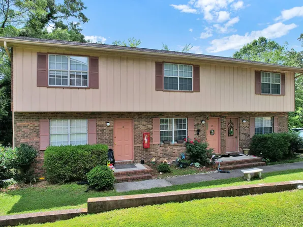 703 School St, Dalton, GA 30720