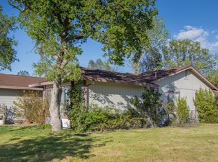 1169 Guinevere Ct, Redding, CA 96003