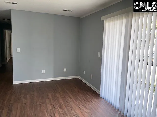 329 W Main St — Photo 5