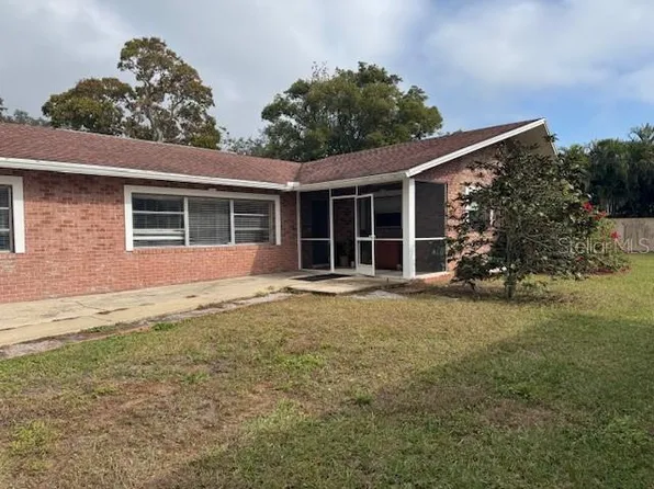 697 Booth St, Safety Harbor, FL 34695