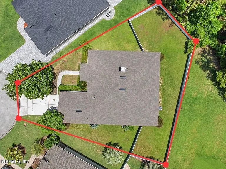 10642 Roundwood Glen Ct — Photo 35