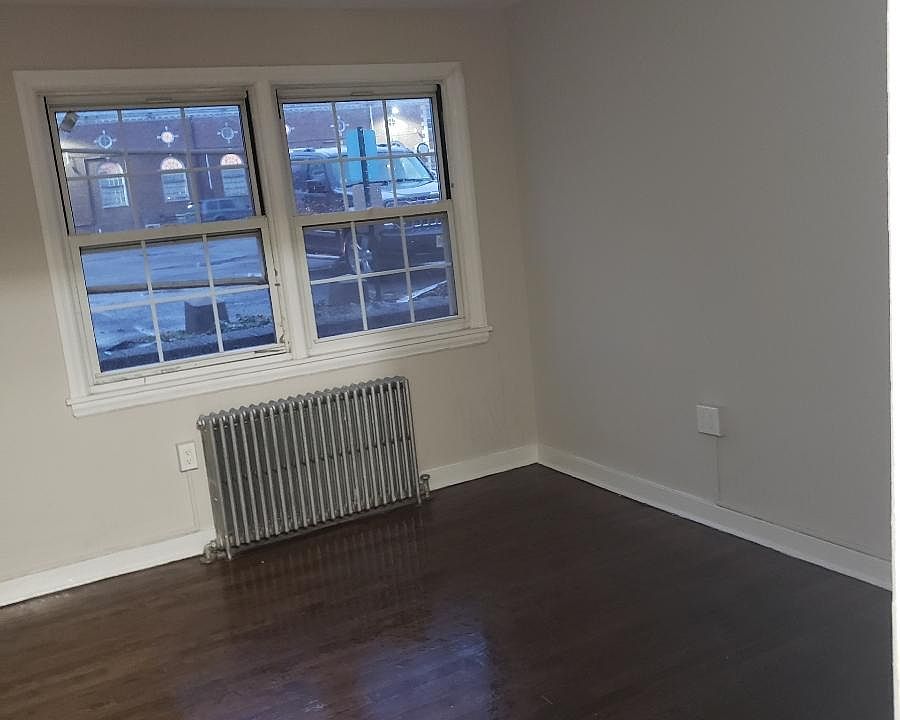 1st image of 447 Maryland St #1