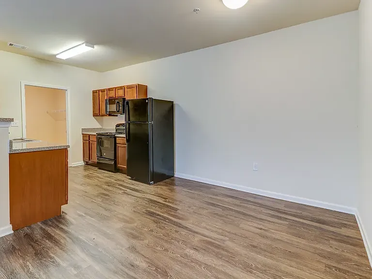 Chaney Ridge Apartments — Photo 26