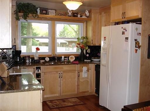 3rd image of 1408 Norwood Dr SE