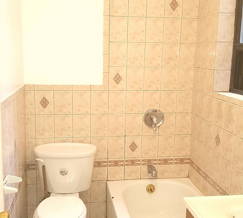 1st image of 379 Eastern Pkwy APT B1