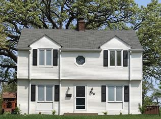 928 W Lombard St, Davenport, IA