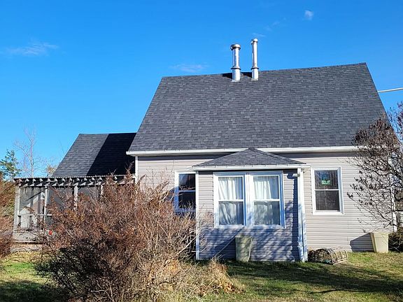 3rd image of 87 Pinette Rd