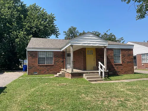 1117 Arkansas St Photo 1