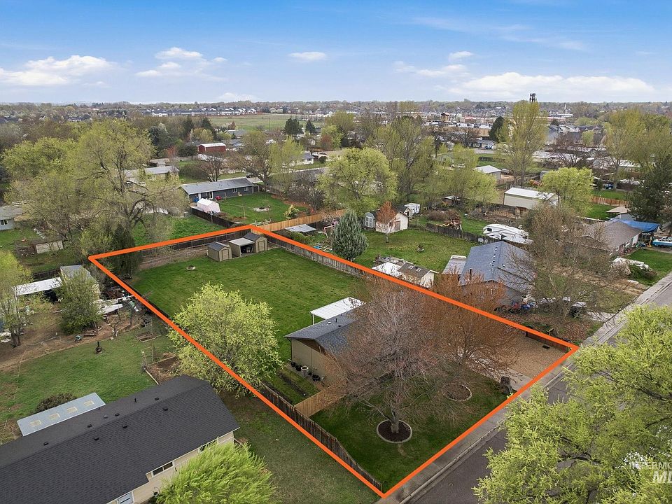 1st image of 6677 S Ironwood Ave