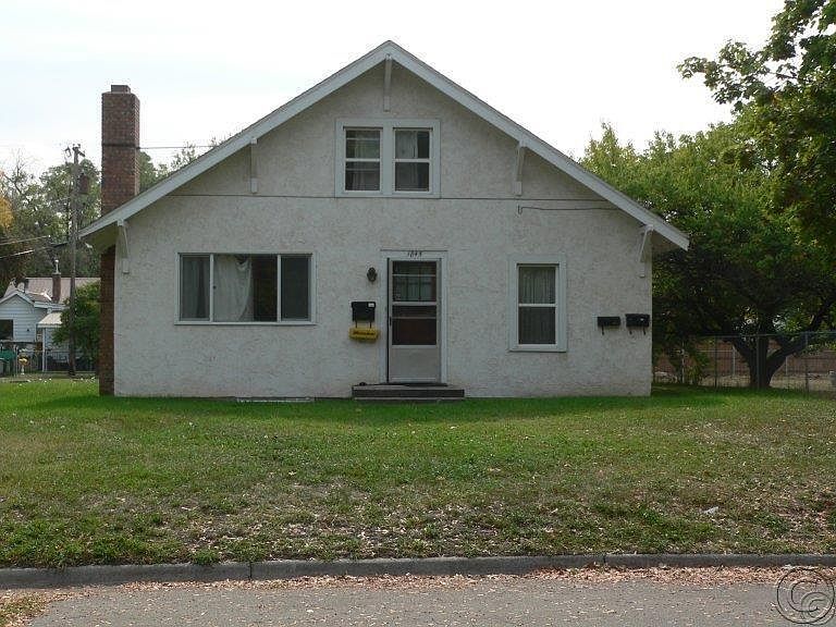 1st image of 1839 & 184 S 9th St W