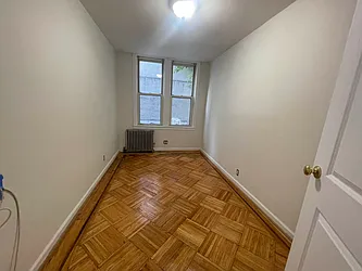 Rented by Metropolis International Realty Inc.