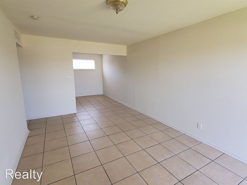 1st image of 2618 10th Ave APT 20