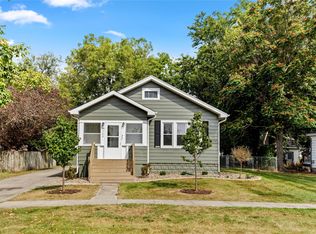 725 Locust St, Waukee, IA 50263