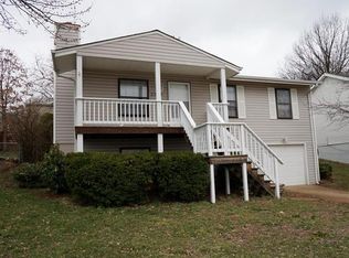 2539 Weymouth Dr, High Ridge, MO 63049