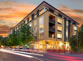 Tupelo Alley, Portland, OR 97227