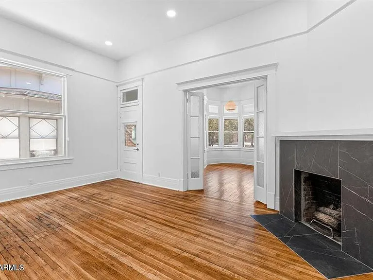 825 N 3rd Ave — Photo 44