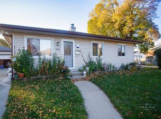 8600 19th Ave, Kenosha, WI 53143