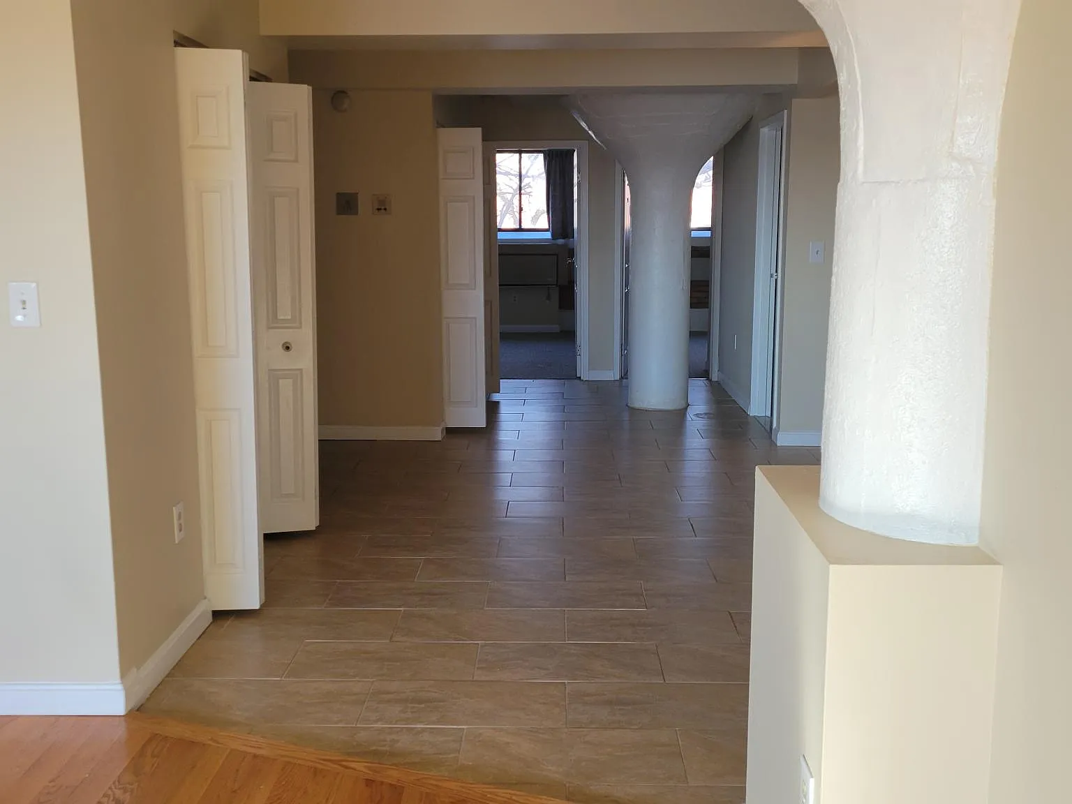 2 bed, 1217 sqft, $2,395 — Photo 4