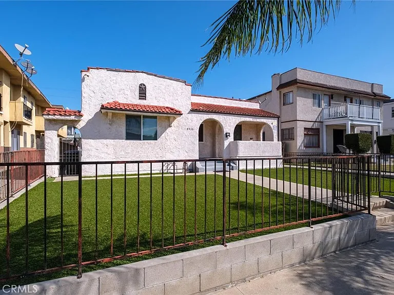 4533 Saturn St — Photo 4