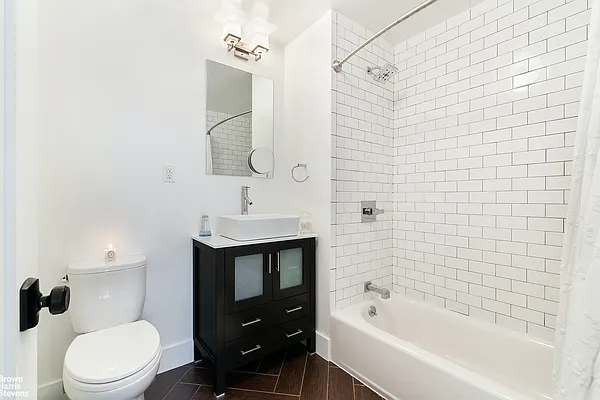 Rented by Brown Harris Stevens | media 11