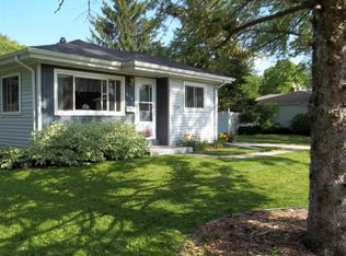 618 Elm St, Lake Mills, WI 53551
