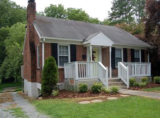 910 Brandon Ave SW, Roanoke, VA 24015