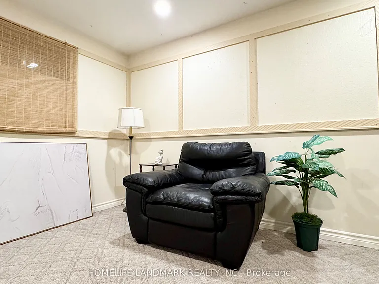 29 W Borough St #BASEMENT — Photo 5