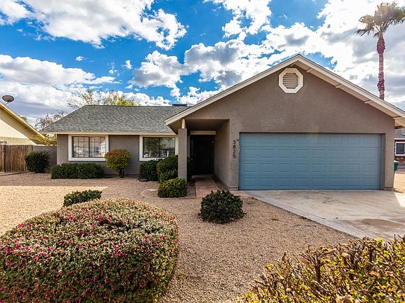 2nd image of 3825 E Crescent Cir