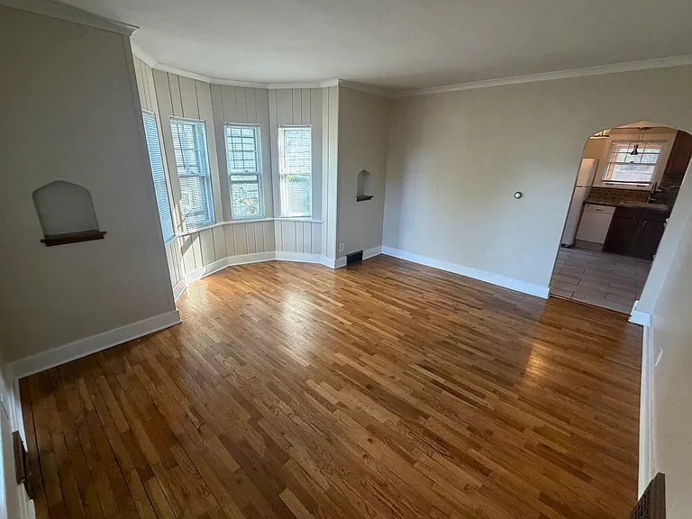 Brady St — Photo 2