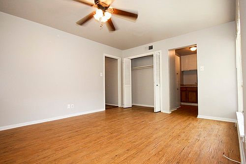 2nd image of 109 Andrews APT 6