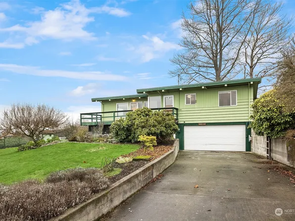 202 Washington Avenue, Mukilteo, WA 98275