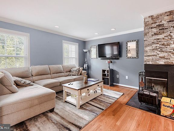 2nd image of 4308 Pinefield Ct