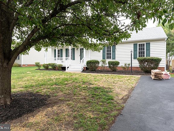 4th image of 6375 Yellowrose Ln
