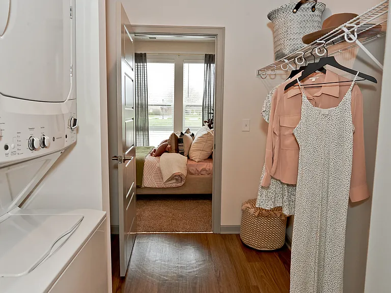 The Otis at Fort Ben Apartments — Photo 30