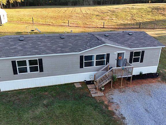 4th image of 138 Quail Run Cir