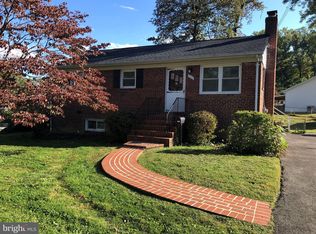 7113 Strathmore St, Falls Church, VA 22042