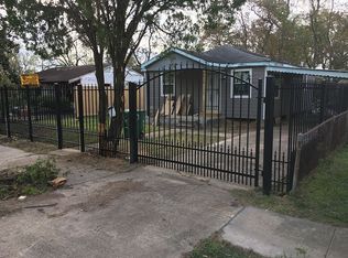 8016 McLean St, Houston, TX 77051