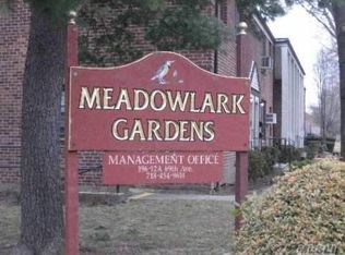 19641 69th Ave, Fresh Meadows, NY 11365