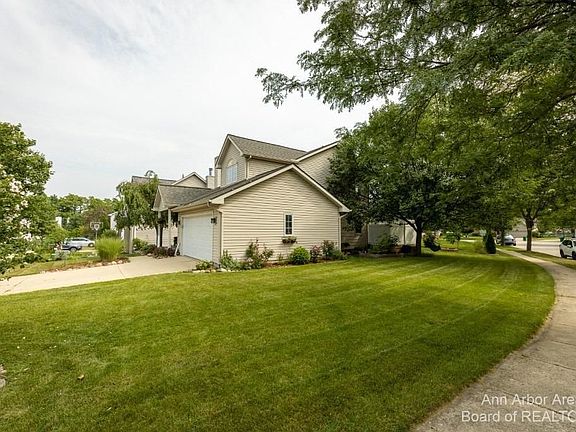 5th image of 1420 Maplewood Dr