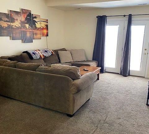 4th image of 2065 Bluegrass Cir