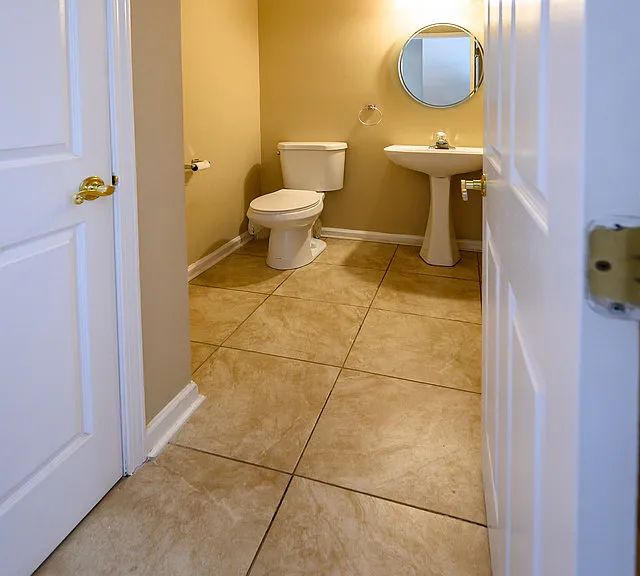236 Warren St — Photo 7